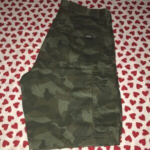 Levi Strauss Camouflage Cargo Shorts (30)
